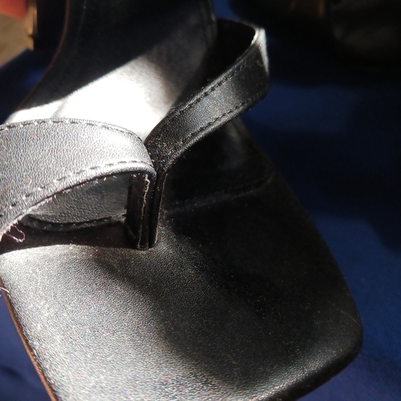 High heal mules - Picture 4 of 7